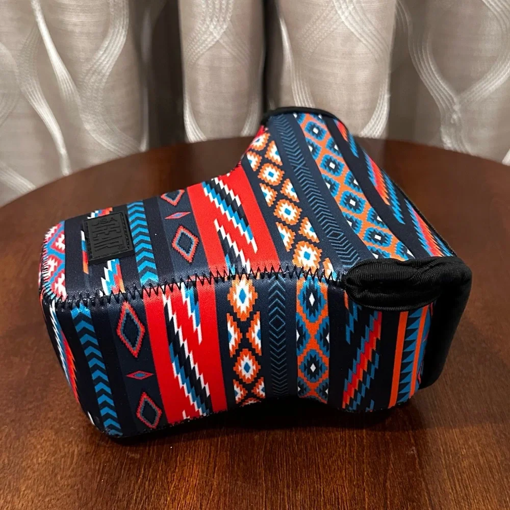 USA Gear DSLR Camera Sleeve with Neoprene Protection - NWT
